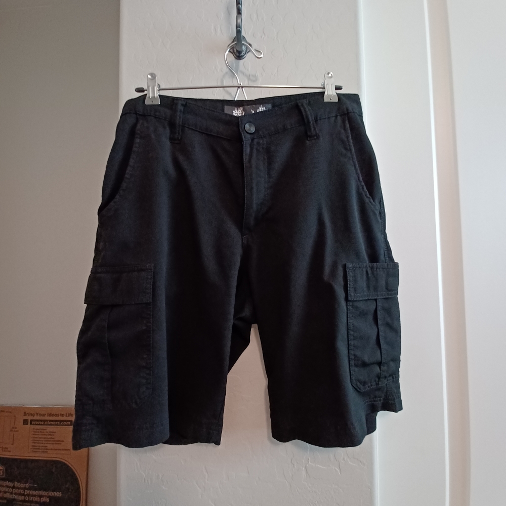 Men's cargo shorts